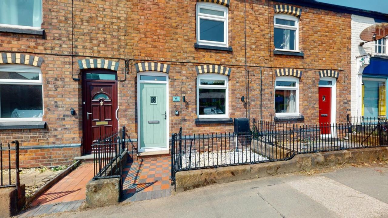 Villa Modern 3-Bed House On Tarporley High Street Exterior foto
